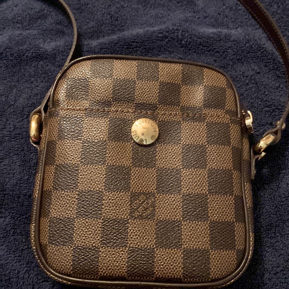 Louis Vuitton rift